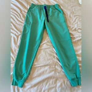 EUC Figs Jogger bottoms